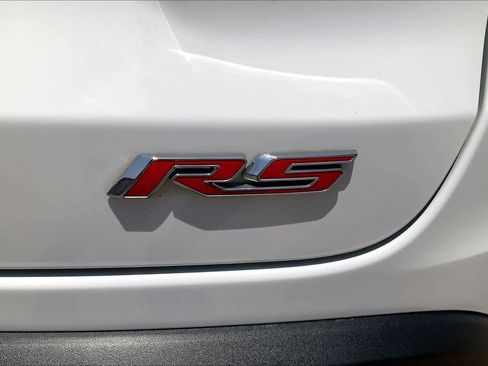 Used 2024 Chevrolet Trax RS w/ Driver Confidence Package FWD image 9