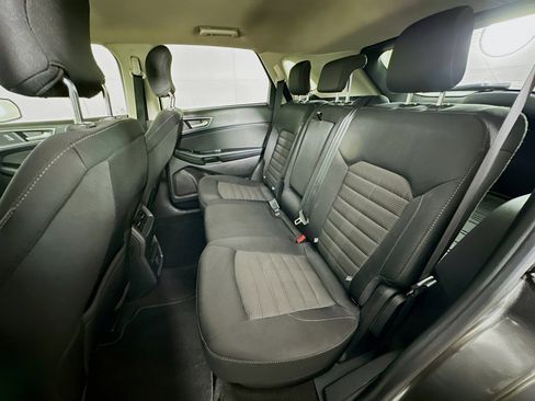 Used 2019 Ford Edge SEL image 26