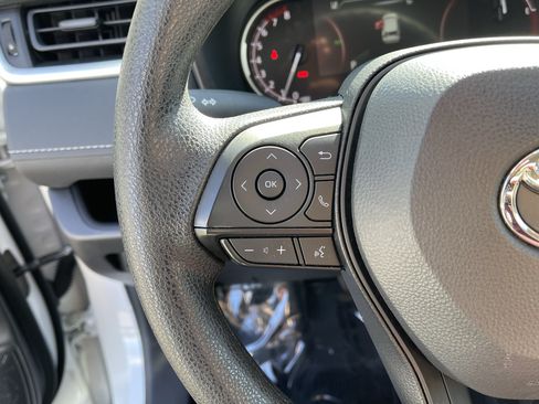 Certified 2025 Toyota RAV4 XLE AWD/4WD image 19