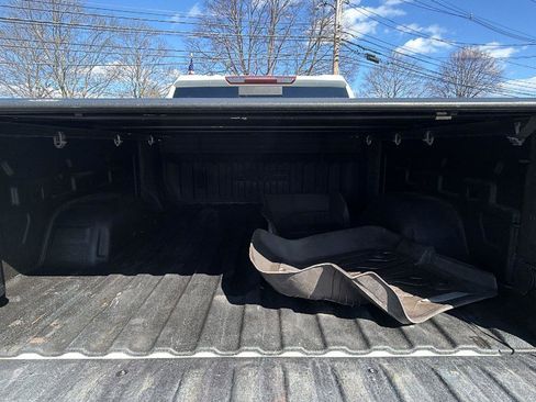 Used 2019 GMC Sierra 1500 SLT w/ SLT Premium Plus Package image 12