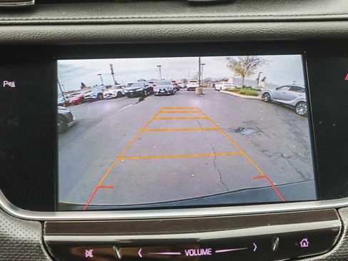 Used 2017 Cadillac XT5 Luxury w/ Driver Awareness Package image 23