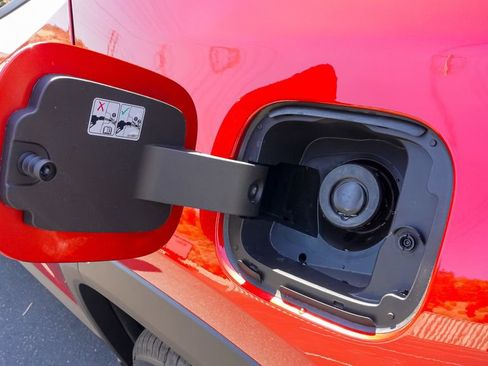 Used 2026 GMC Terrain Elevation image 12