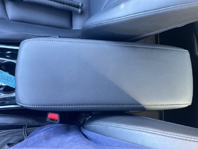 Used 2017 Toyota Prius Prime Advanced w/ Carpet Mat Package FWD image 18