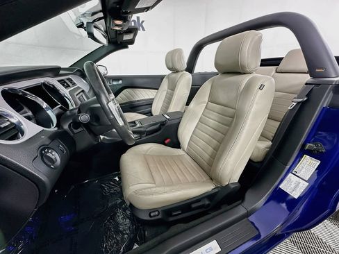 Used 2014 Ford Mustang GT Premium w/ Electronics Package RWD image 25