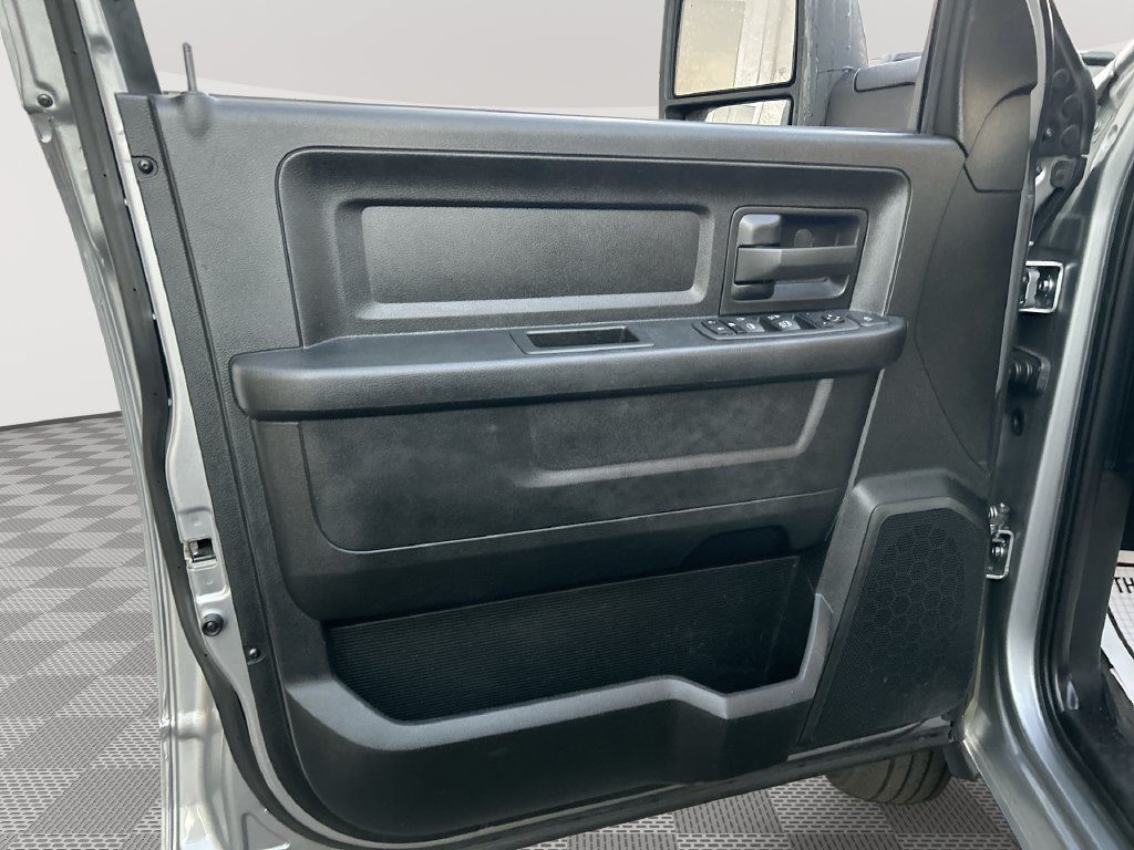 Used 2024 RAM 3500 Tradesman AWD/4WD image 20