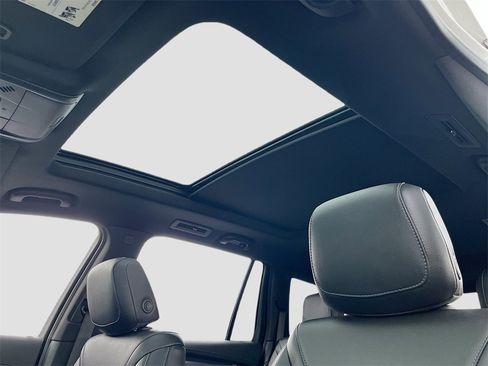 Used 2023 Cadillac XT6 Luxury image 22