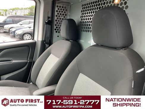 Used 2020 RAM ProMaster City Tradesman SLT FWD image 17
