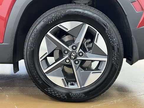 Used 2025 Hyundai Tucson SEL FWD image 13