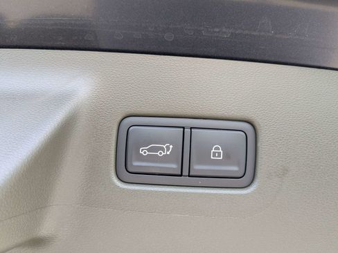 Used 2025 Hyundai Santa Fe Calligraphy FWD image 14