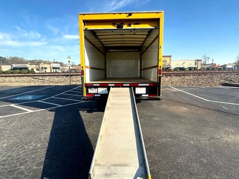 Used 2021 GMC Savana 3500 Extended w/ Power Convenience Package image 17