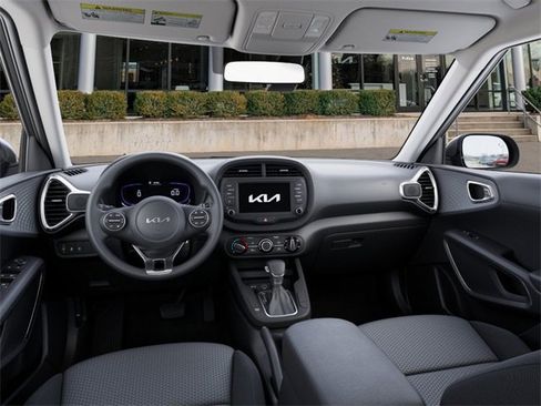 New 2025 Kia Soul LX image 15