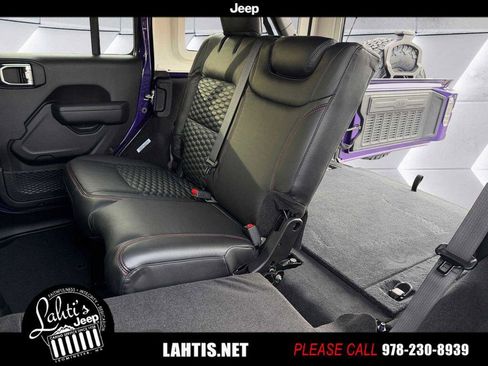 New 2026 Jeep Wrangler Unlimited Rubicon image 12