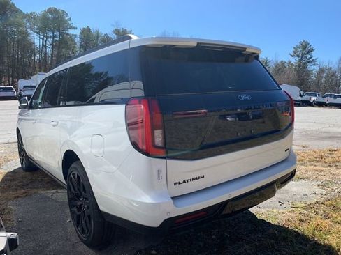 New 2026 Ford Expedition Max Platinum w/ Stealth Performance Package AWD/4WD image 5