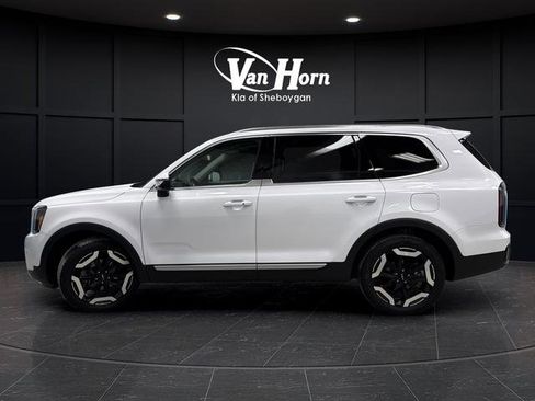 Used 2025 Kia Telluride EX X-Line image 13