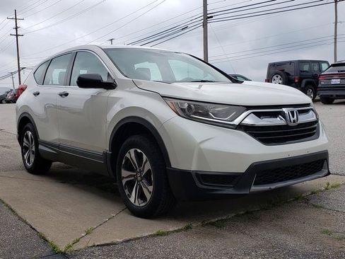 Used 2017 Honda CR-V LX image 8
