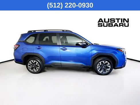 Used 2026 Subaru Forester Premium AWD/4WD image 9