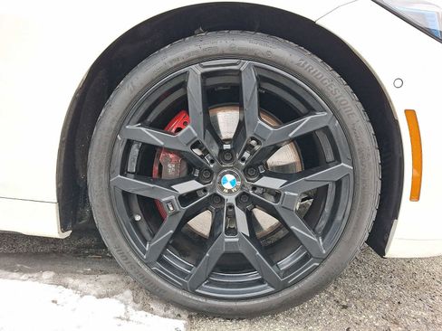 Used 2025 BMW 440i xDrive M440i xDrive w/ Premium Package image 2