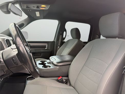 Used 2021 RAM 1500 Warlock AWD/4WD image 16