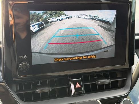 Used 2024 Toyota Corolla Cross LE FWD image 22