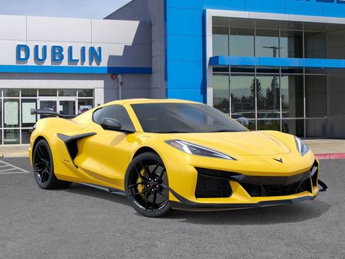 New 2025 Chevrolet Corvette Z06 w/ Z07 Performance Package image 8