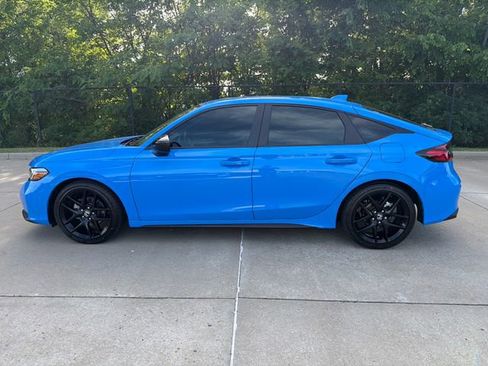 Used 2026 Honda Civic Sport image 2