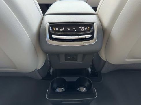 Certified 2023 Cadillac XT6 Premium Luxury image 70