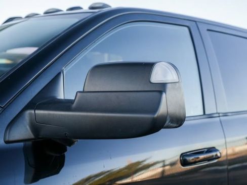 Used 2020 RAM 3500 Laramie w/ Night Edition image 17