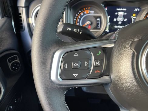 New 2026 Jeep Wrangler Unlimited Sahara AWD/4WD image 33