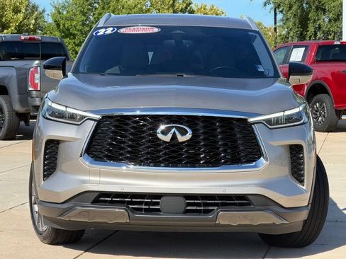 Used 2022 INFINITI QX60 Luxe w/ Performance Audio Package FWD image 2