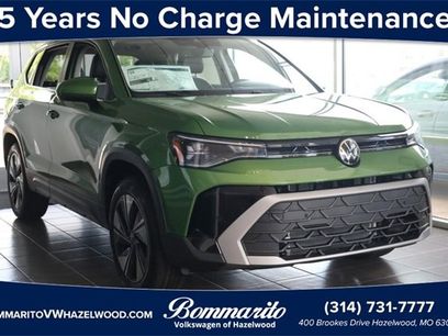 New 2025 Volkswagen Taos SE