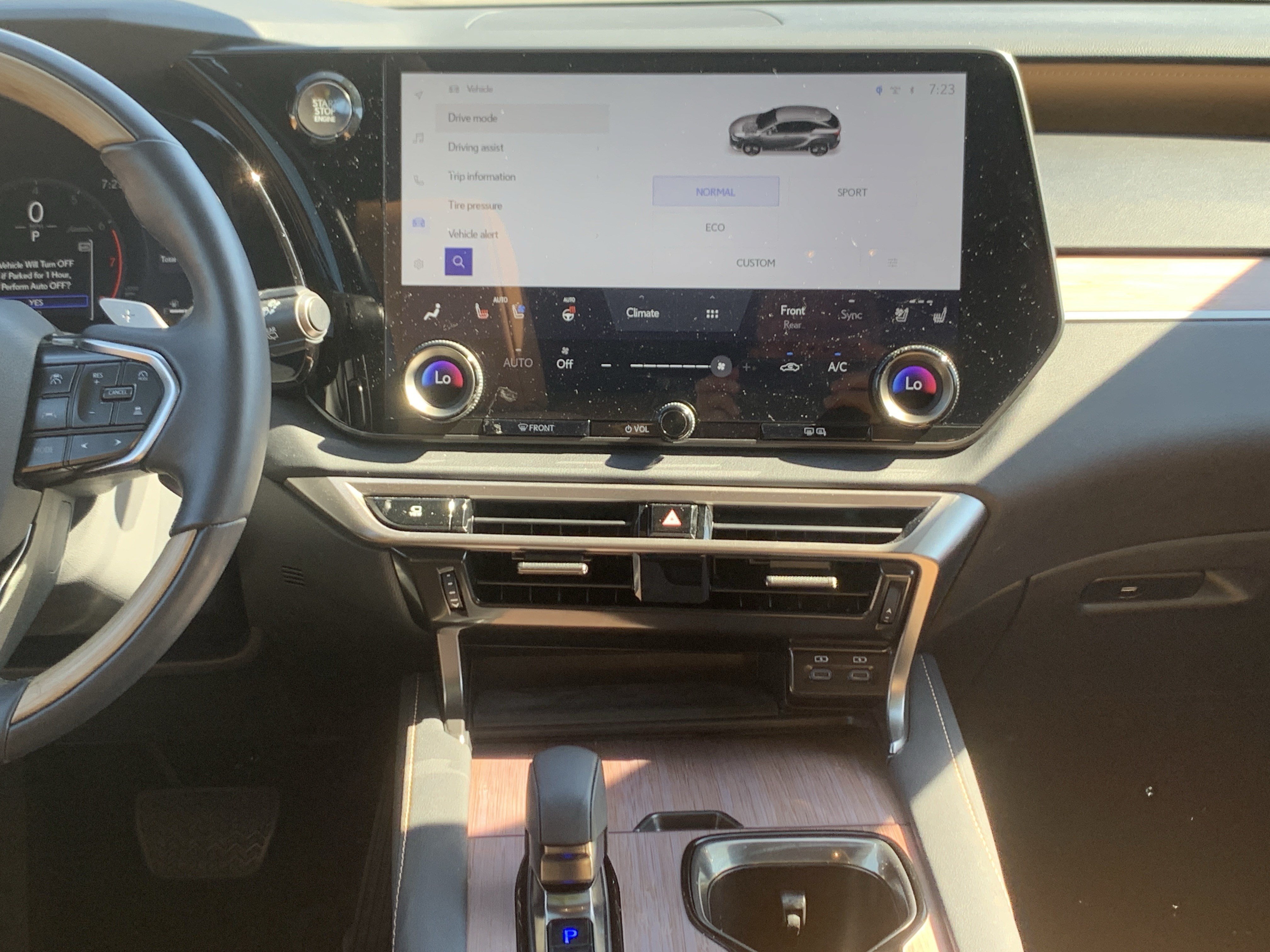 Used 2026 Lexus RX 350 Premium w/ Accessory Package (Z1) FWD image 31