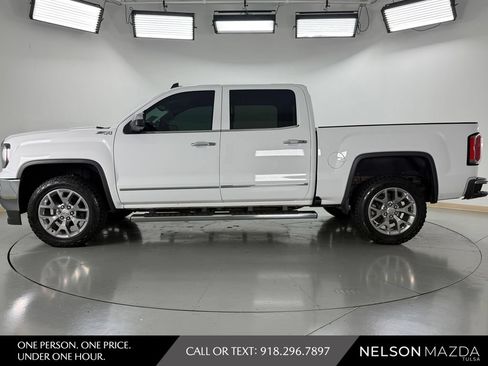 Used 2018 GMC Sierra 1500 SLT w/ Texas SLT Premium Package AWD/4WD image 9