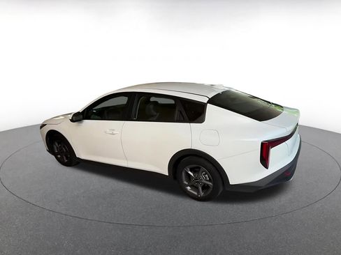 Used 2025 Kia K4 FWD image 10
