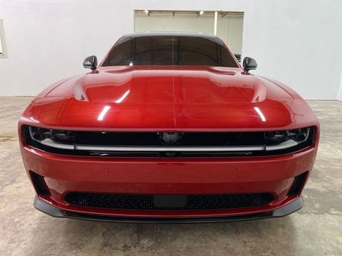 Used 2024 Dodge Charger Daytona Scat Pack w/ Plus Group AWD/4WD image 8