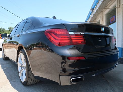 Used 2015 BMW 740i RWD image 7