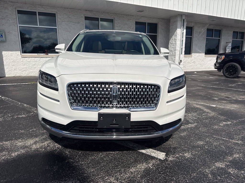 Used 2022 Lincoln Nautilus Reserve AWD/4WD image 8