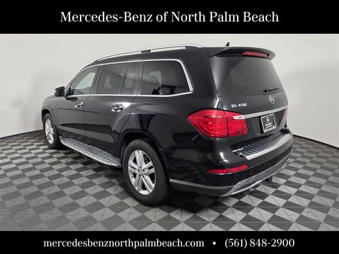 Used 2015 Mercedes-Benz GL 450 4MATIC image 3