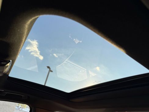 New 2026 BMW 330i Sedan image 21