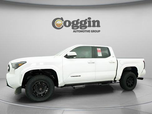 New 2026 Toyota Tacoma SR5 AWD/4WD image 4