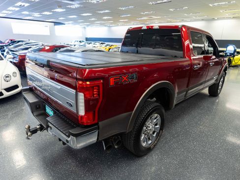 Used 2019 Ford F250 King Ranch w/ King Ranch Ultimate Package AWD/4WD image 6