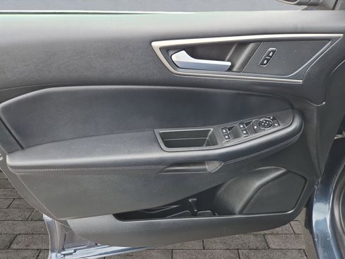 Used 2023 Ford Edge SEL w/ Convenience Package image 10