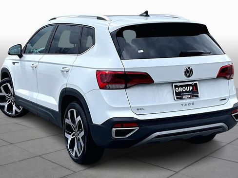 Used 2023 Volkswagen Taos SEL AWD/4WD image 12