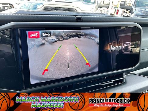 Used 2024 Jeep Wrangler High Altitude image 18