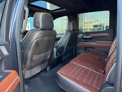 Used 2022 GMC Sierra 1500 Denali Ultimate image 17