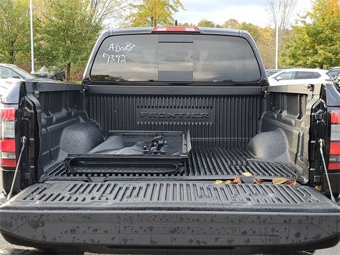 New 2026 Nissan Frontier SV image 7