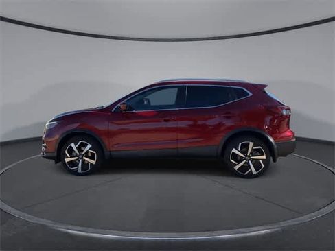 Used 2020 Nissan Rogue Sport SL w/ Premium Package image 5