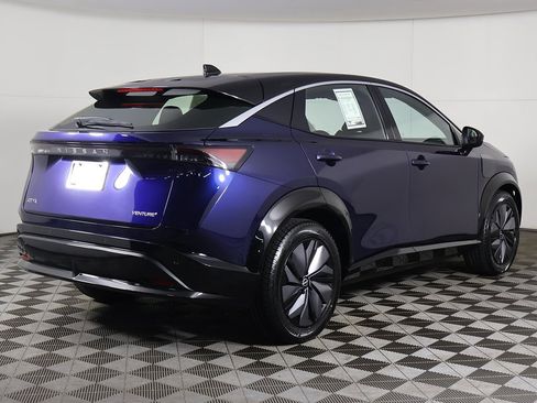 Used 2023 Nissan Ariya FWD image 9