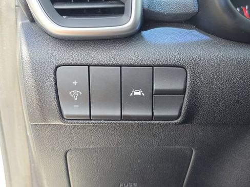Used 2022 Kia Sportage LX FWD image 34