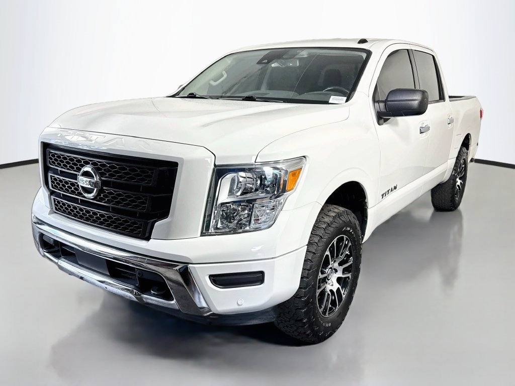 Used 2021 Nissan Titan SV w/ SV Convenience Package AWD/4WD image 4