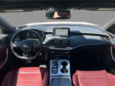 Used 2019 Kia Stinger GT2 AWD/4WD image 20